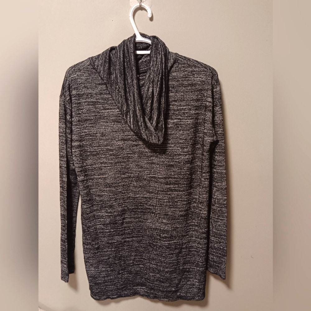 Striped GAP Cowl Neck Sweater Size Small